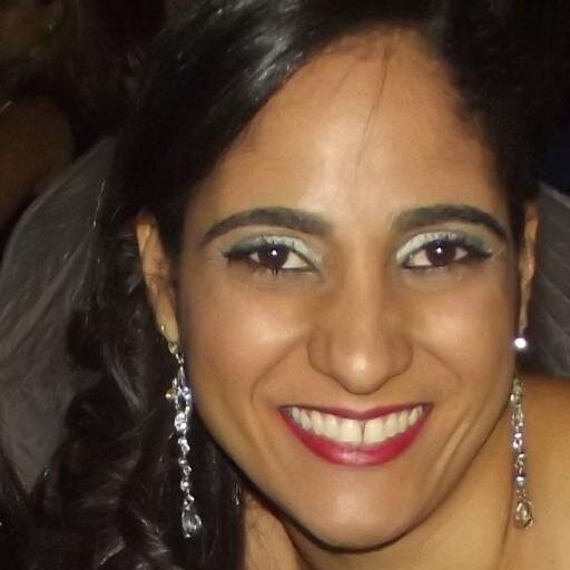 Meu sorriso é natural, e deixa muitos intrigados...querem saber a razão?    Meu alvo é Cristo!!!