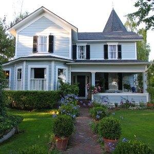 Providing home security tips as well as news and guides from our website at Home Security Scout.