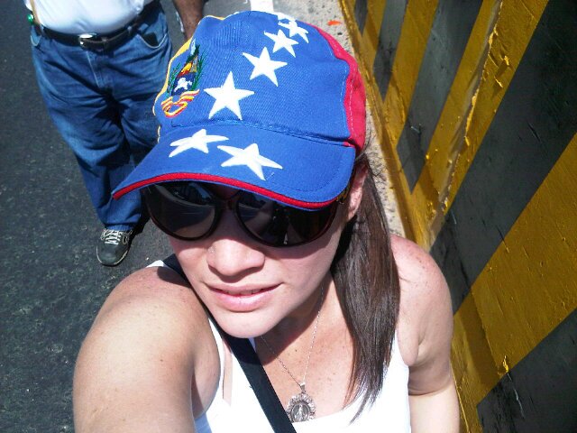 rayscarpitta's profile picture. Venezolana,Estudiante y Madre! #FuerzaYFe,ahora mas que nunca comprometida con mi Pais.. #UC #UCISTA