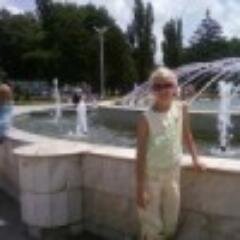 Полина Довгяло в интернете.