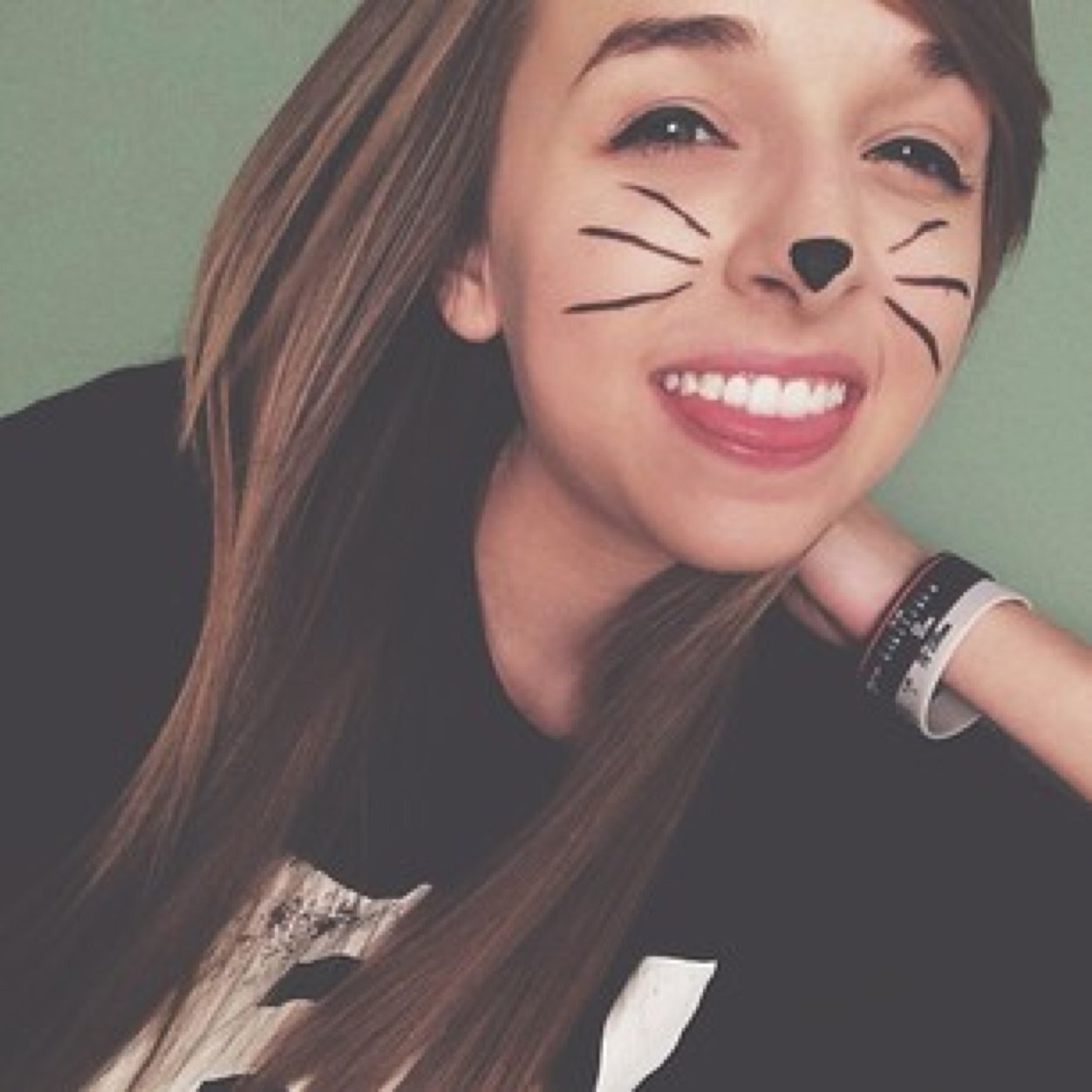 Cats and food are the only things that love me back. ~Andreas the oreo bae~
