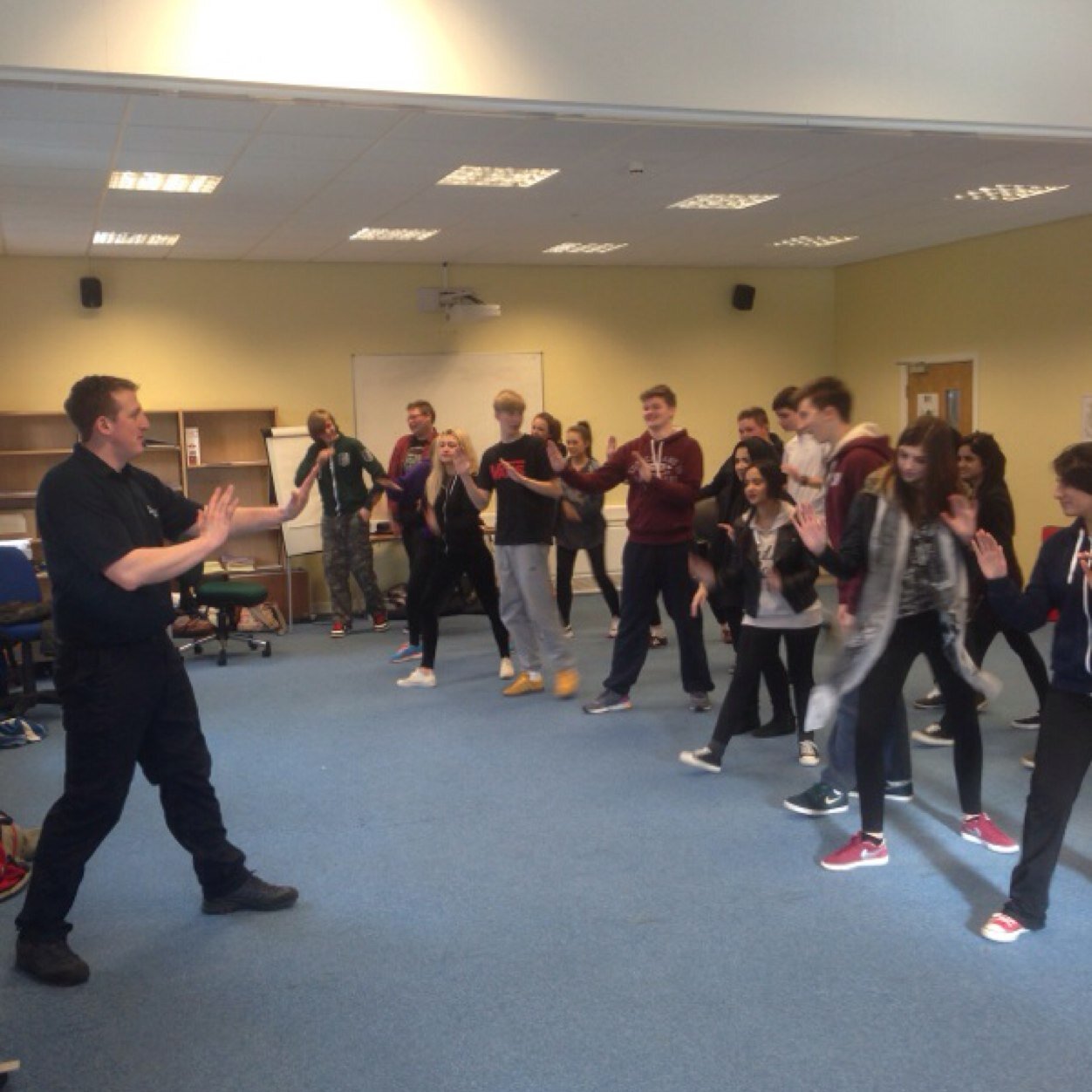 Self Defence courses, Drug Awareness & First-Aid for children & young people. Ninja-school for primaries. 

Partners @saferhandling specialists in INSET