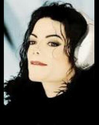 polianavic's profile picture. 