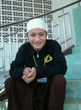 setiap manusia itu ada dosanya dan sebaik-baiknya mereka yang berdosa, adalah yang ber-Taubat..