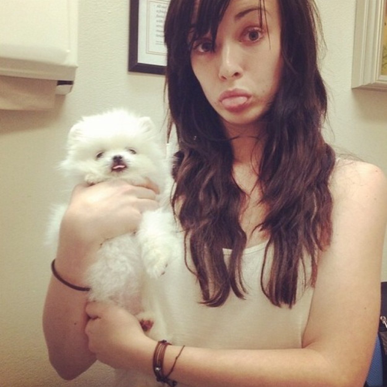 Ashley Rickards // fanculo e dammi la nutella