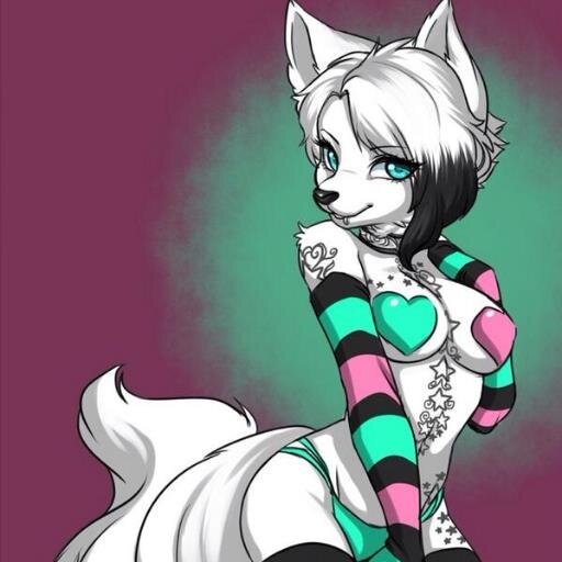 Hi my name is Ana Marie I'm just a wolf looking for friends and fun. /single/ lesbian