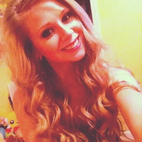 Terp, Shopaholic, Pageant Girl.  ΑΞΔ
