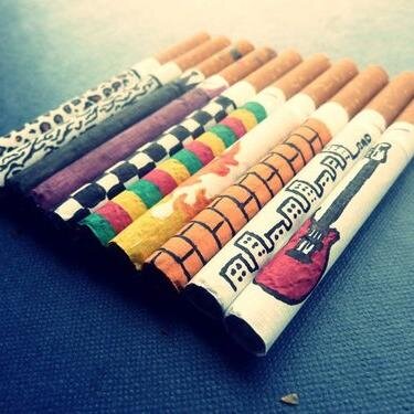 Ya quiero tener hijos para encontrarles la marihuana y fumármela.