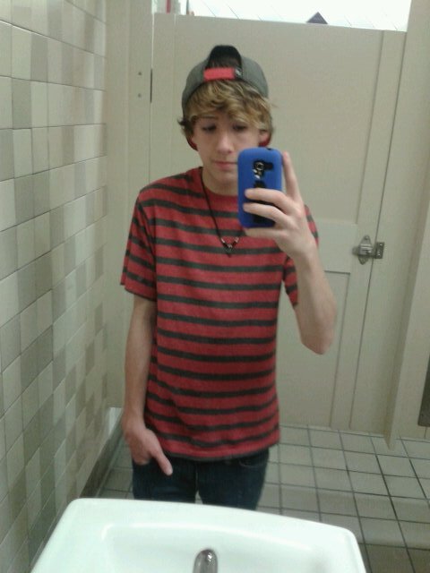 77bfc9a711c3450's profile picture. 