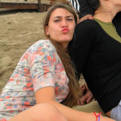 Si vivís con una sonrisa, entonces vale la pena estar vivo