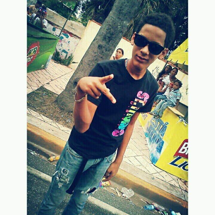 ♥ Tu Te CoOtiSa YoO MaS♥                             →♥ CiEnToO Tu EnViDiA Ha Un NiVeL aLtOo♥←