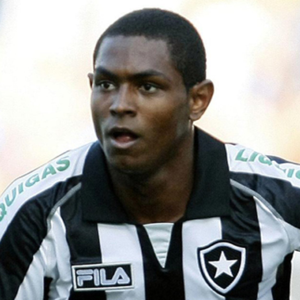 jobsonaspira's profile picture. Jogador profissional do Al-Ittihad, aspirador nas horas vagas, odeio o Palmeiras e amo meu Fogão.