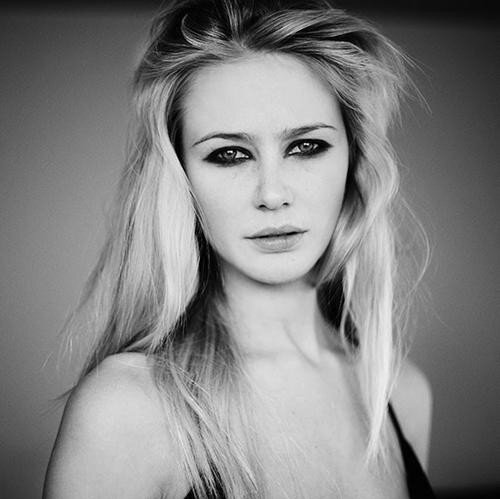 SabrinaHowley's profile picture. Professional Bathroom Singer :) asking for FOLLOWBACK!