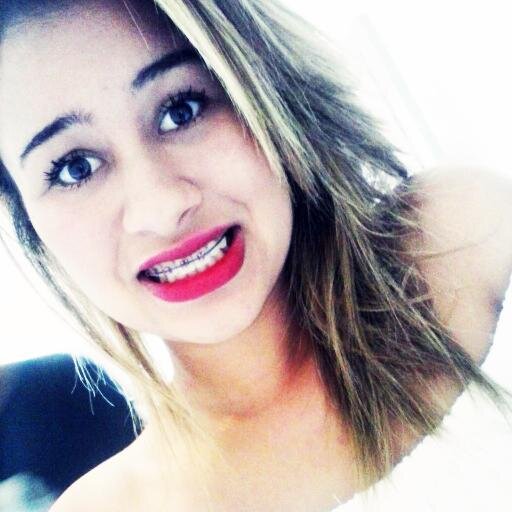 ∫ᴿᴬᵂᴿᴿᵂᴿ

Viva cada estação enquanto elas duram. respire o ar ,beba a bebida 
& deixe-se levar pelas [..] influencias de cada uma. !³
 「♯」
 
 Vive