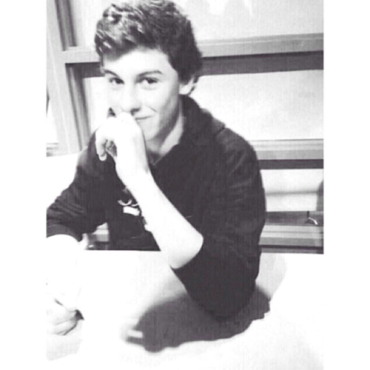 FOLLOW @BubblyMahone_ SHE GAVE YOU THIS FREE FOLLOW