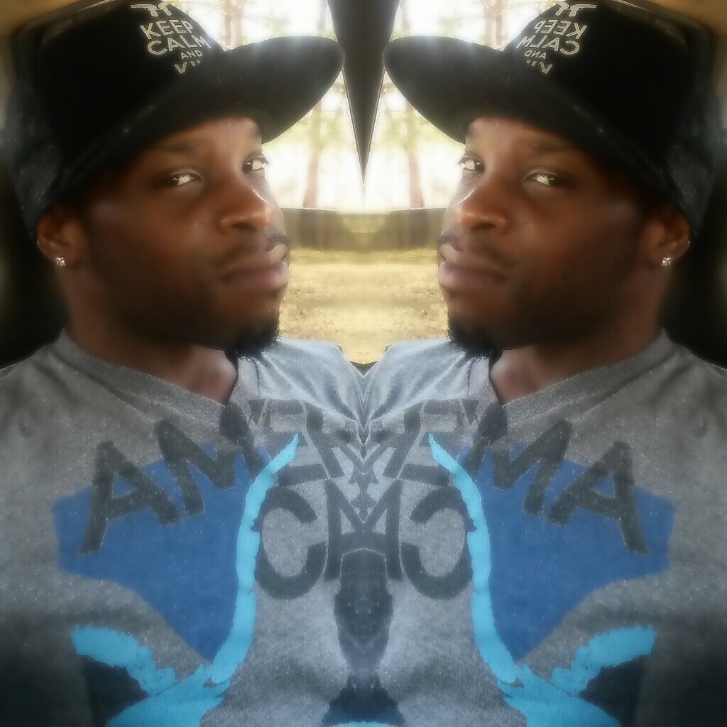 D_IlluMinat3D_1's profile picture. Im a Leo.. born to lead u B*s! Success requires no apologies& Failure deserves no alibis.. IG: Fortune_B4_Fame 
#TeamLeo
 #TeamFuckYoFeelings #TeamGetnMoney