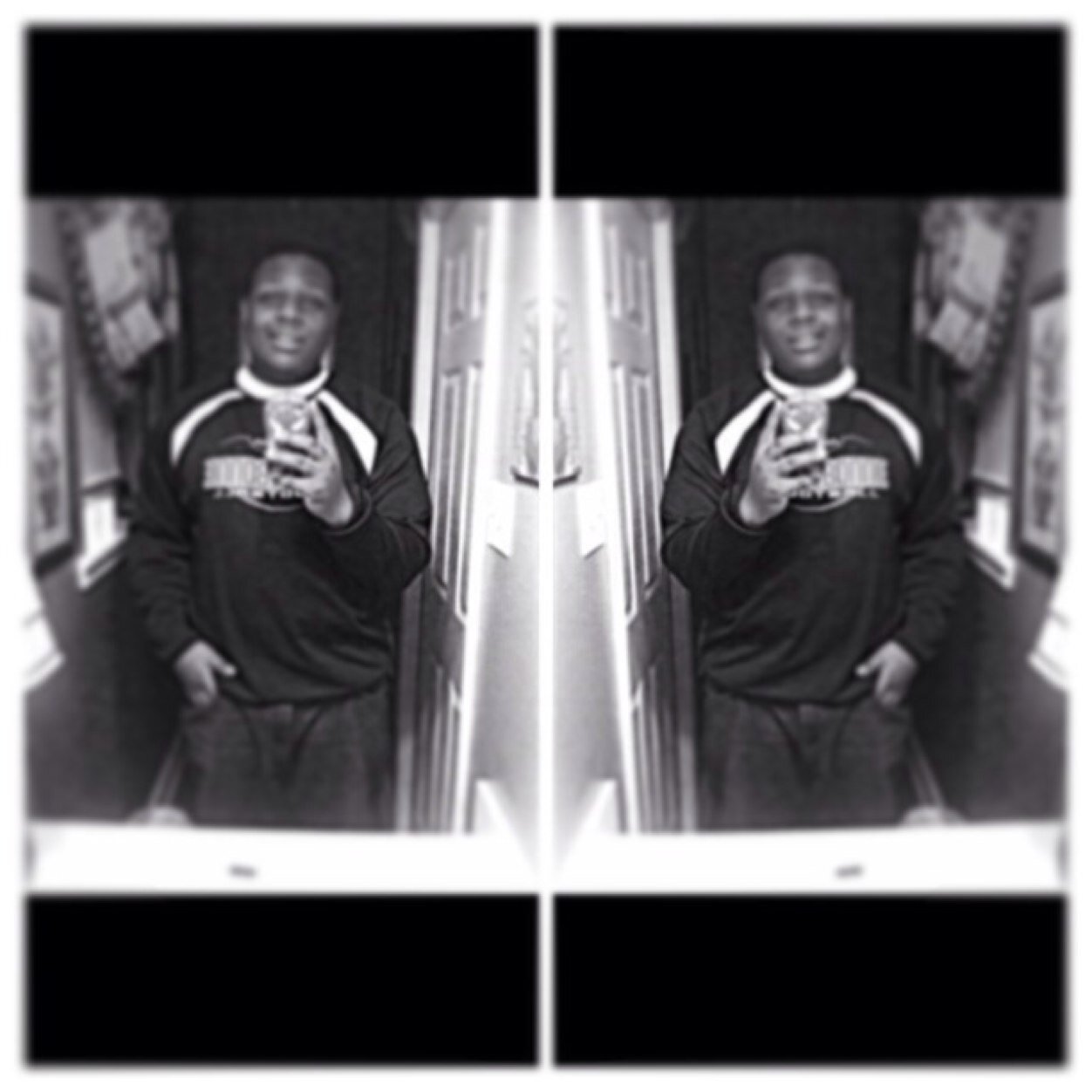 -CoolPerson -Really laid back -Football's my life ✌ -So follower me !! - peace✌✌✌