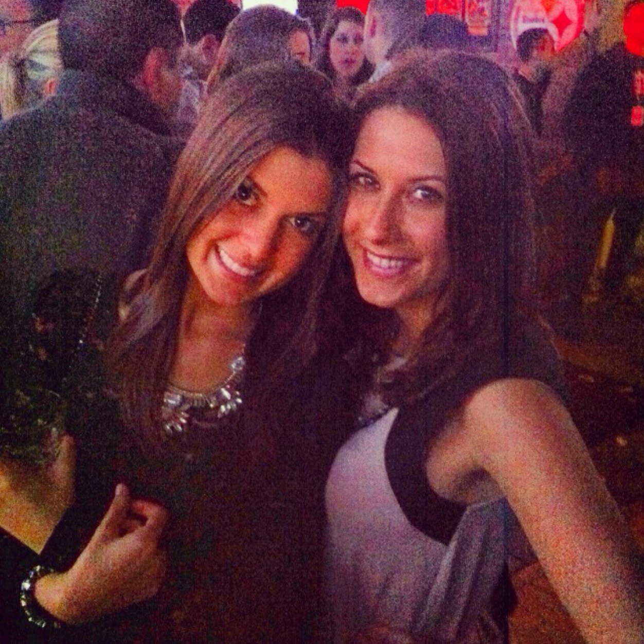 Christine_Vel's profile picture. change is the only constant. hanging on is the only sin.