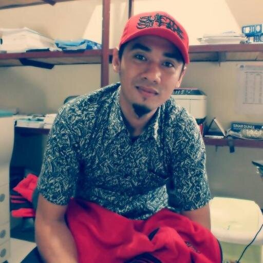 TRADER