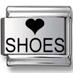 I am a Fashion Agent for Fibi & Clo. We offers cute, inexpensive  jewelry and summer sandal!