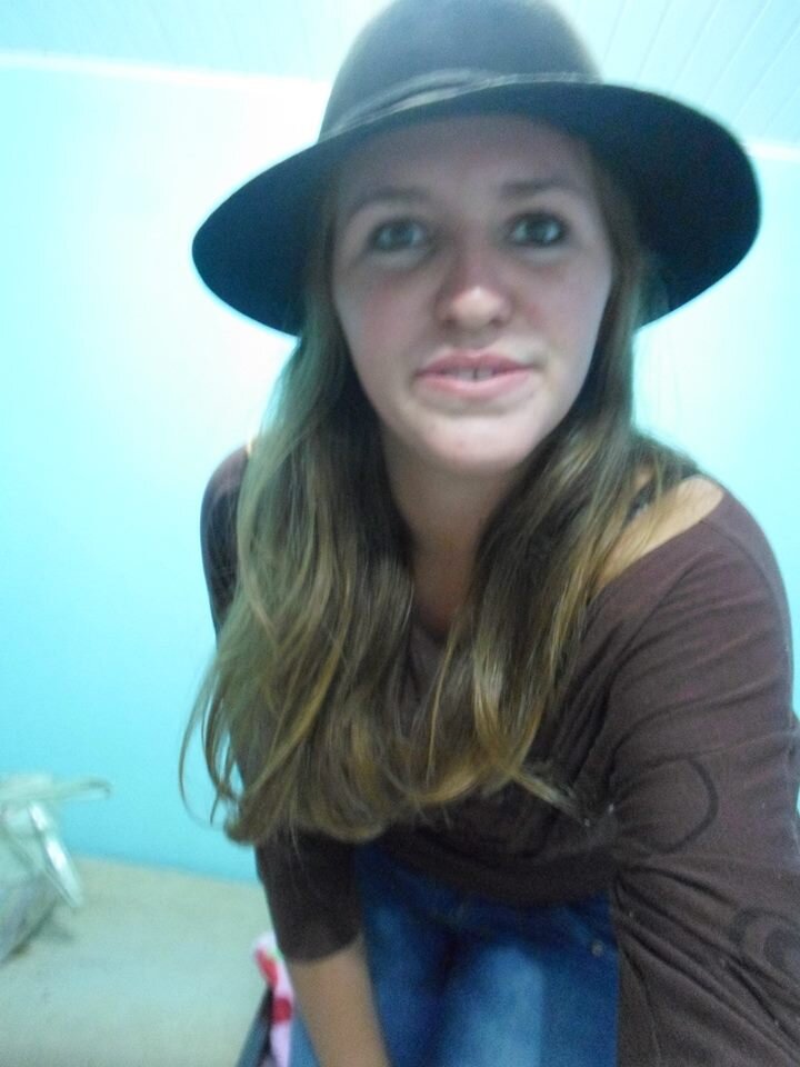 amo laçar...viver no estilo velho camperiando pelas fazendas, no meio da boiada!!!
