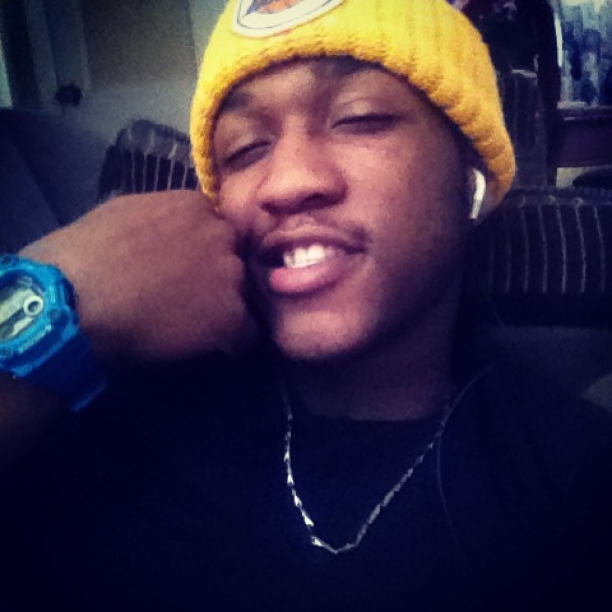 MyTongueUrPussY's profile picture. #TeamMoneyGang #TeamIDGAF R.I.P Boogie you forever here no Love Lost