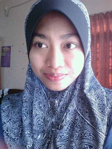 afina_esa's profile picture. Hidup sekali biarlah bererti