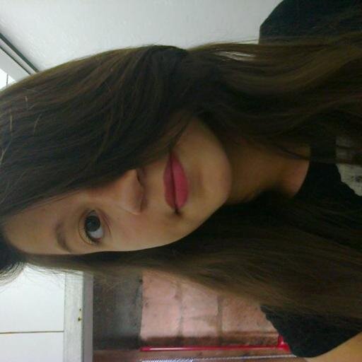 Daqui a 50 anos eu ainda vou saber seu nome e vou me lembrar de todas as vezes que me fez sorrir c':