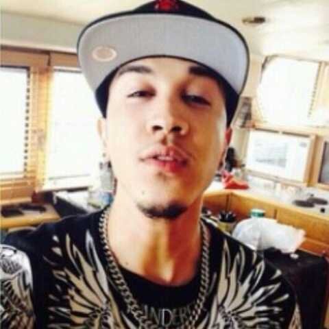 LIVE & LET GO!! Dont be Held Down by what you cant Control!! || 20 years young || Prømoter || #Equality #SameLøvé || KiK  Lightskin_papiii  ||