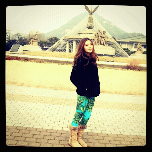 JennyTheWriter's profile picture. Writer/Fashion Blogger/Coffee Lover