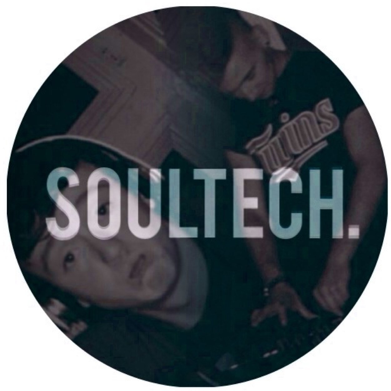 SoulTechDerry's profile picture. #SoulTech - Two DJ's from the town of Derry .. Were its all about the Deep//Tech//House & TECHNO !! https://t.co/wnAcl0E51u