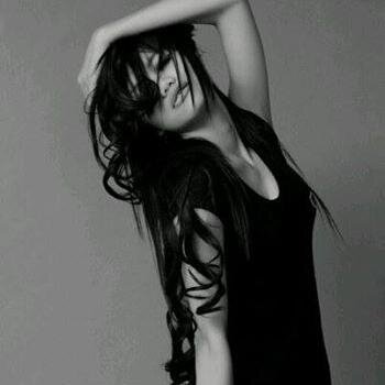 WitaRestiwi's profile picture. ♡Khori Pratama Baehaqy˘з)
Aku berharap kau tak pergi, tinggalkanku disini sendiri, ku tak bisa bila engkau pergi ˘з)