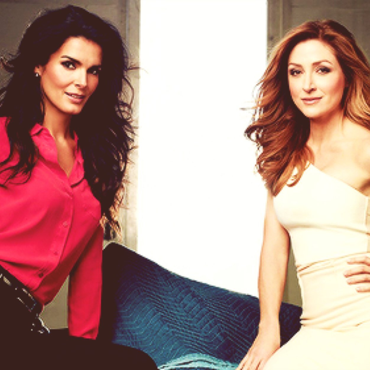 Rizzoli and Isles are the best! What more can I say? #AngieHarmon #SashaAlexander
