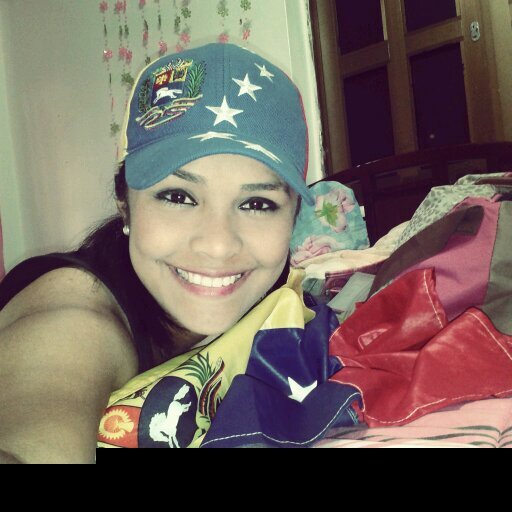 20. Estudiante de Derecho.
 Fiel Creyente de #LaMejorVzla. 
@JuventudesVPZ