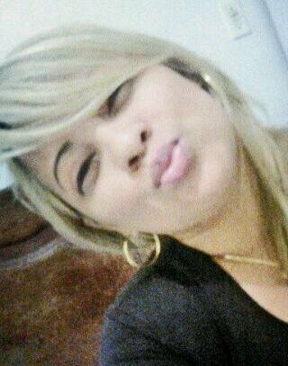 Sou Foorte Até mesmo na Minha Fraqueza ,Pois seei que DEUS é Comiigo