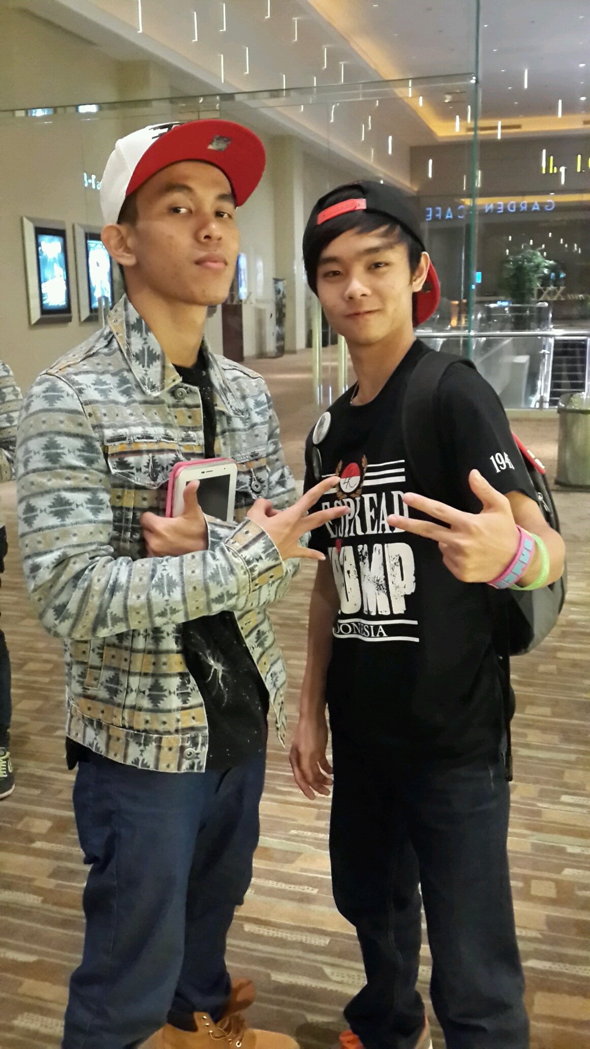 cep_MANcep's profile picture. Indonesia KRUMP |God's dancer (Kolose 3:23) | Spread the K.R.U.M.P !