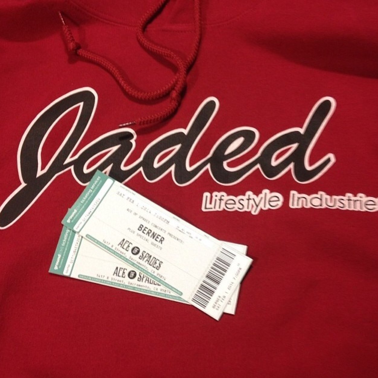 Lifestyle brand based in fitness and success. Gym, grind, party, repeat. Sucess over all. #JadedLifestyle
