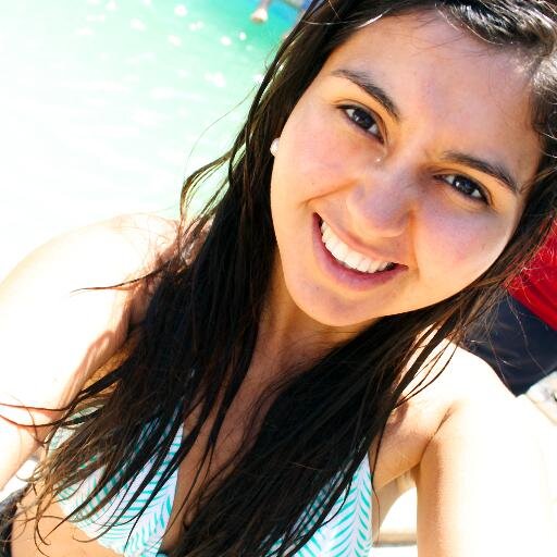 20 PRIMAVERAS y estudiante de Publicidad