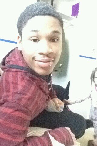 Follow Me &&& Mention For A Follow Back ! Btw Follow My Big Dawg @TeeQue_Lashay .