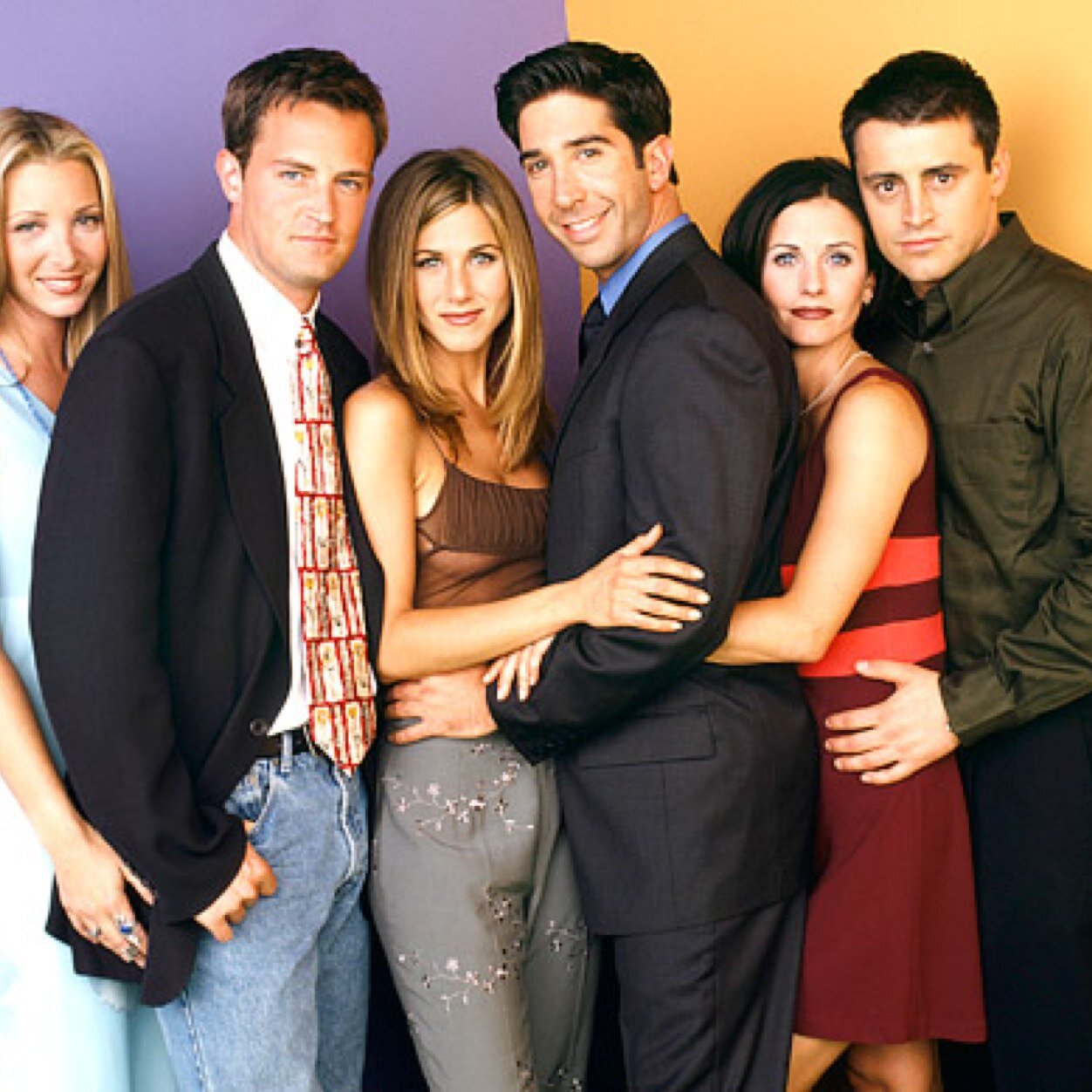 reunion_friends's profile picture. Getting all fans together. Just follow if you love friends & want a reunion.