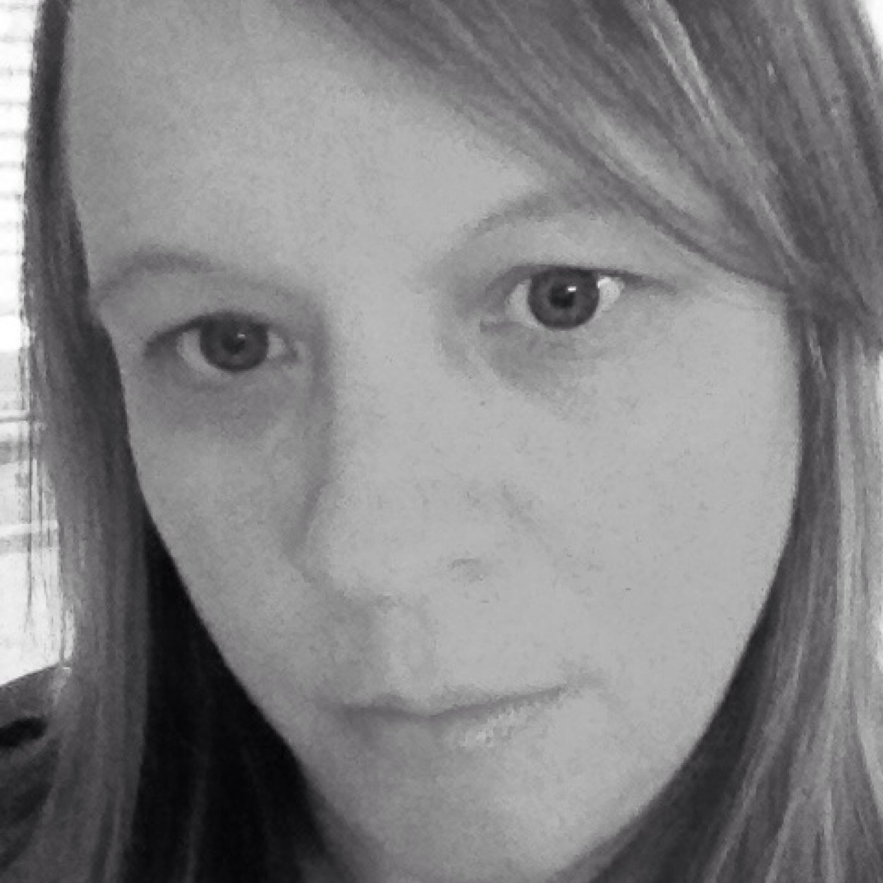 ecovach's profile picture. Pianist, Composer, Music teacher...mother of 4, Wife to Sergio Covach. Born in Buenos Aires Argentina but residing in Canada since 1995. Loves Christ!