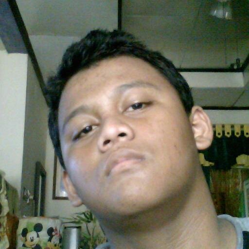 Member of the Kyuu-roku Clan.If you have anything to say,Just tweet me :)
