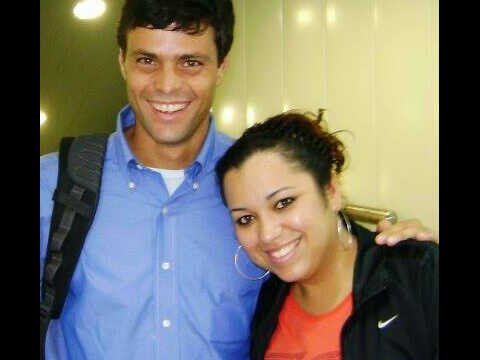 Viviendo al maximo el hoy, agradecida con Dios, Positiva y colmada de fe, 100%Tigrera..haz bien y no mires a quien, lo que pasa siempre es lo mejor..