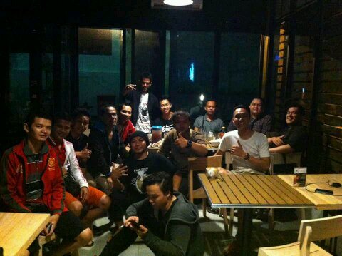 Wadah untuk mencari pengetahuan dan belajar seni tentang kopi bersama di Semarang. | IG: smgbaristasociety | D116C992
