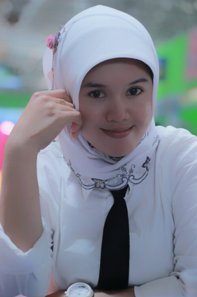 Liliez_Azzahra's profile picture. 