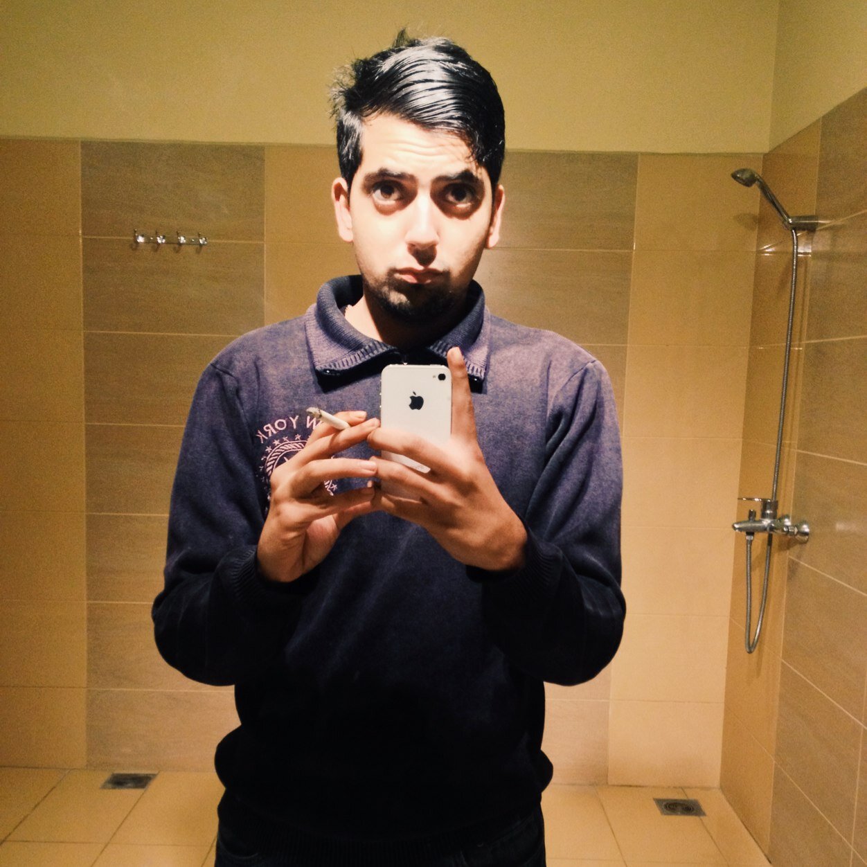 shahroz_hot's profile picture. Using Twitter since 2008 Kik = xhahroz_007 Love Zayn Malik | Red Nation | iPhones Manchester United Follow for some comedy and entertaiment