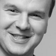 Senior UI/UX Designer ❖ Design System Designer & Consultant ❖ Co-founder of Tetrisly Design System (sold in ’22)