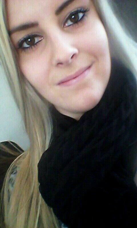 16 years old // kickbokser//Varendonck College // family and friends #1 ♥ . Mierlo .