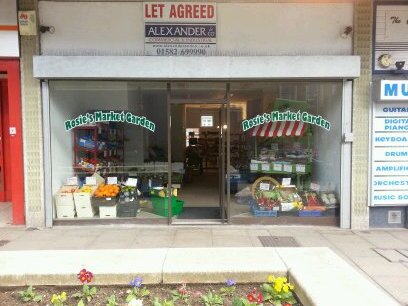 danielemery92's profile picture. 