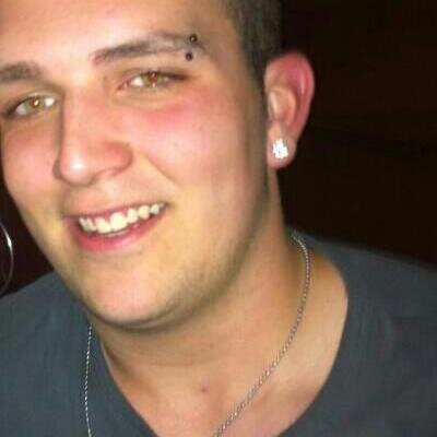 joris121996's profile picture. what doesnt kill's you makes you stronger!